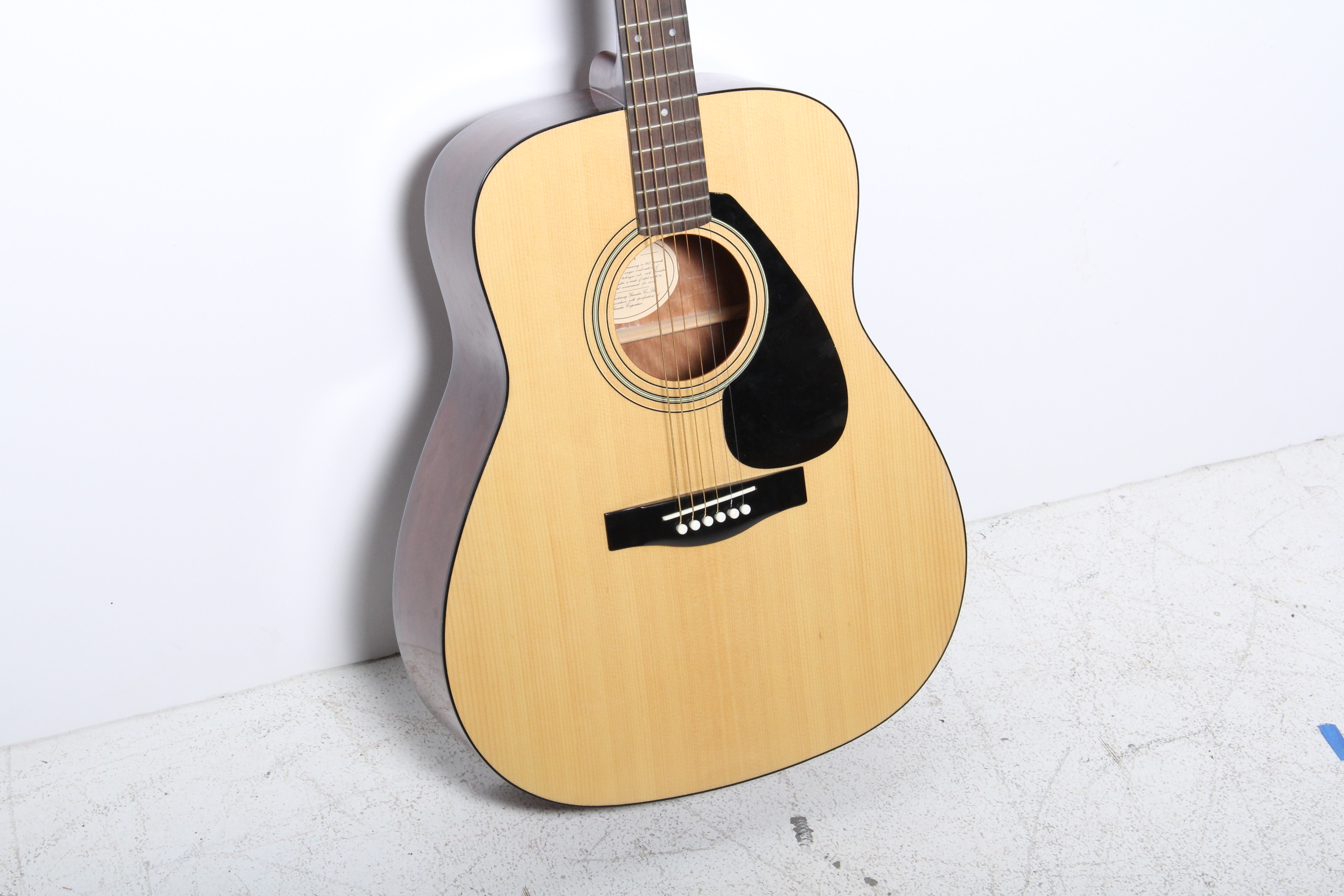 Yamaha FL-400A Acoustic Guitar