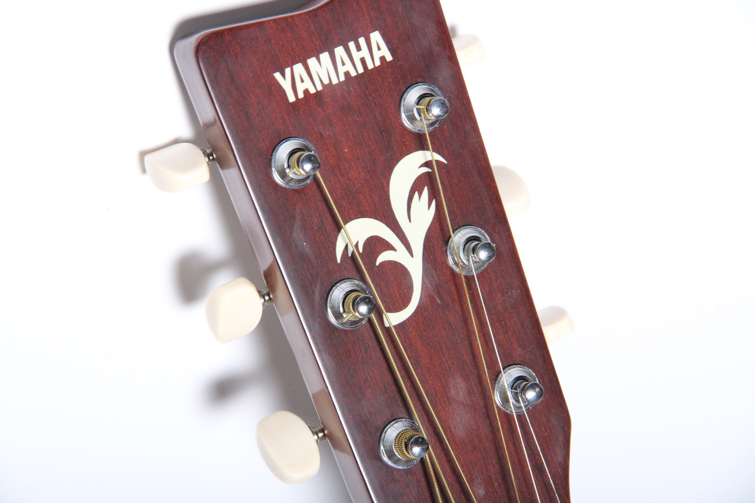 Yamaha FL-400A Acoustic Guitar