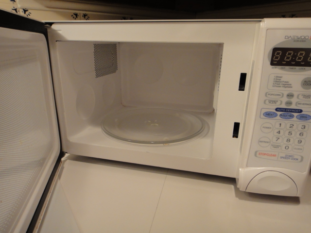 Daewoo KOR-630A Microwave Oven