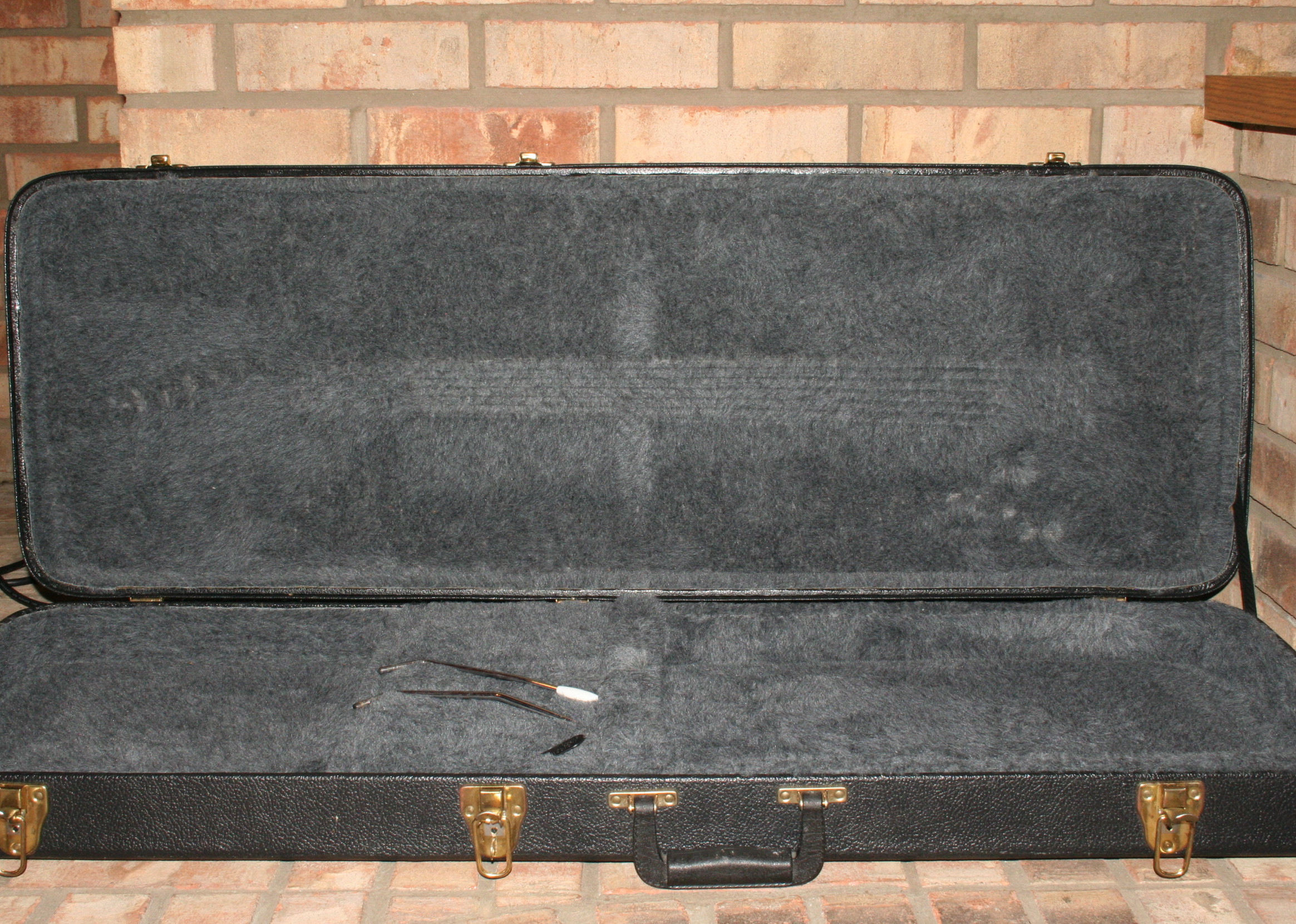 Yamaha Electric Guitar and Crate Amplifier