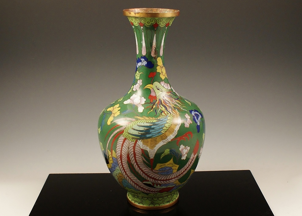 Early 20th Century Chinese Cloisonne Phoenix Vase