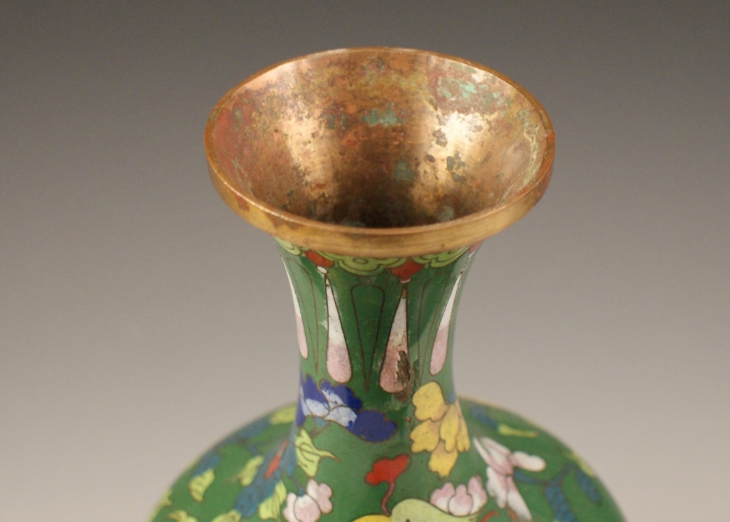 Early 20th Century Chinese Cloisonne Phoenix Vase