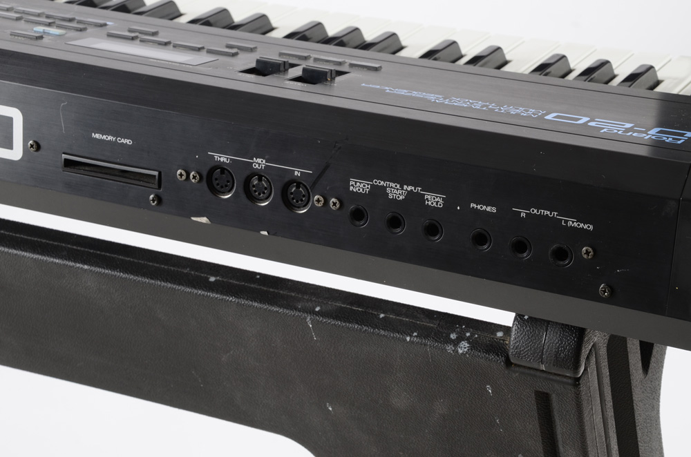 Roland D-20 Synthesizer with Stand