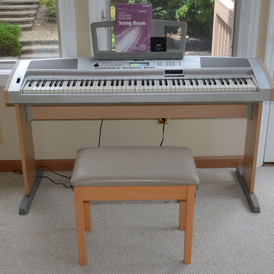 Yamaha Portable Grand DGX500 Keyboard