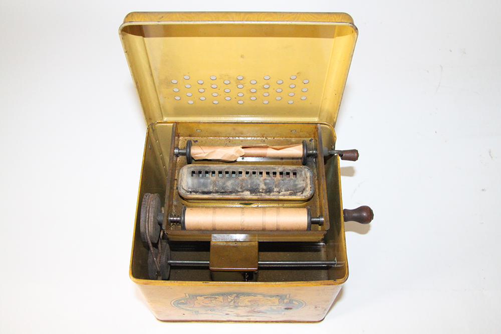 Melody Player Music Box with Song Rolls