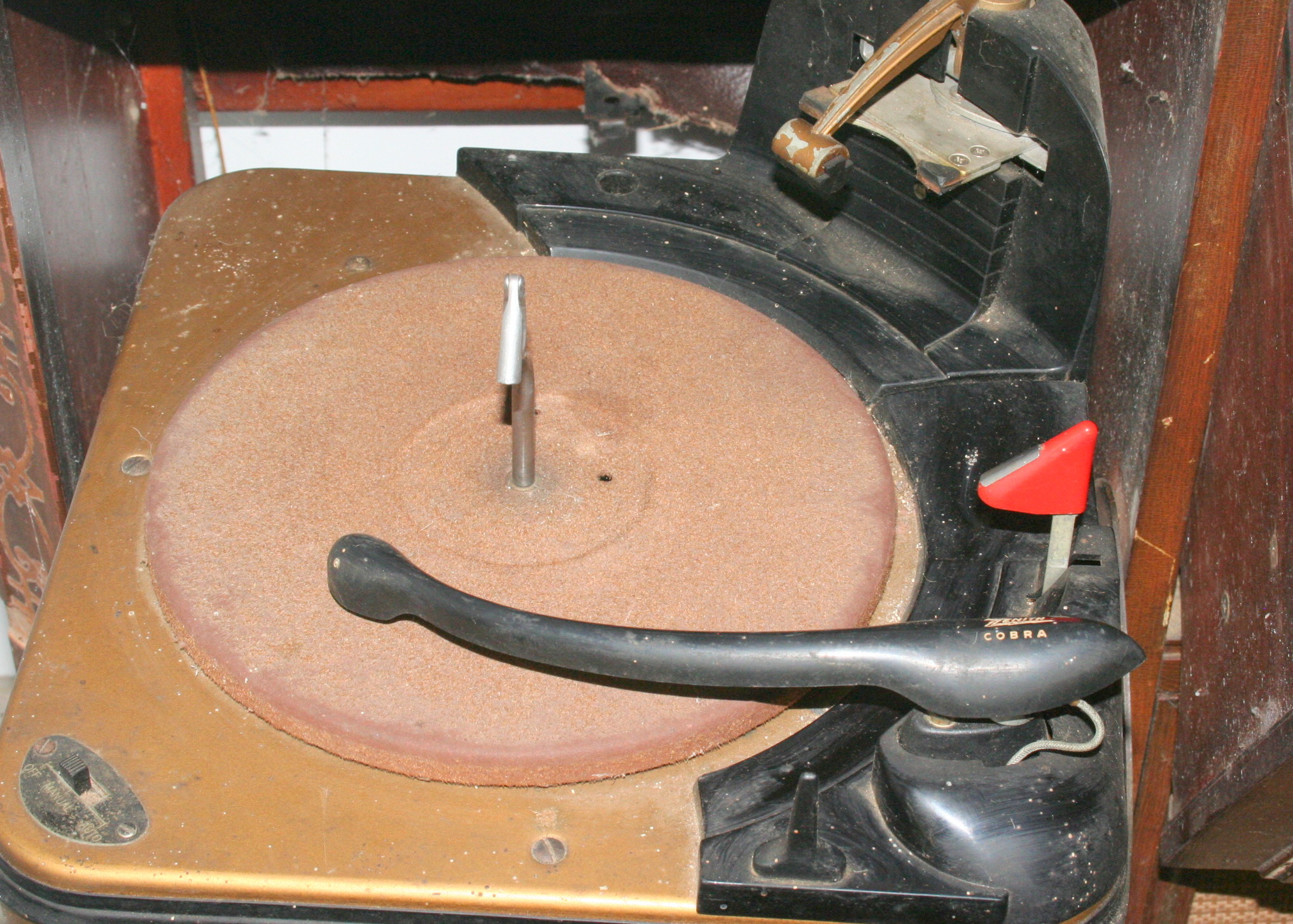 Vintage Zenith Console Radio and Phonograph