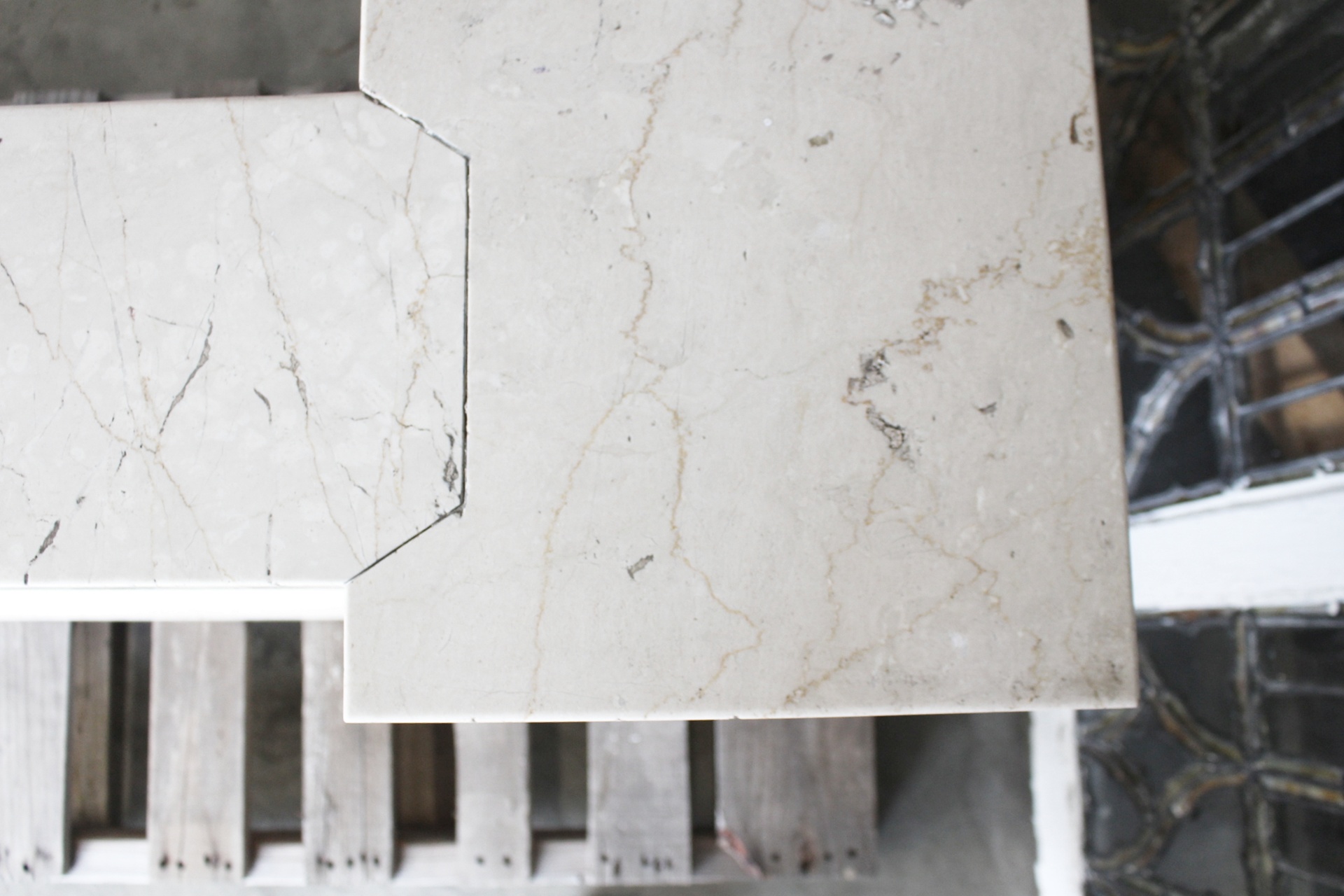 Carrara Marble Baluster Sanctuary Rail