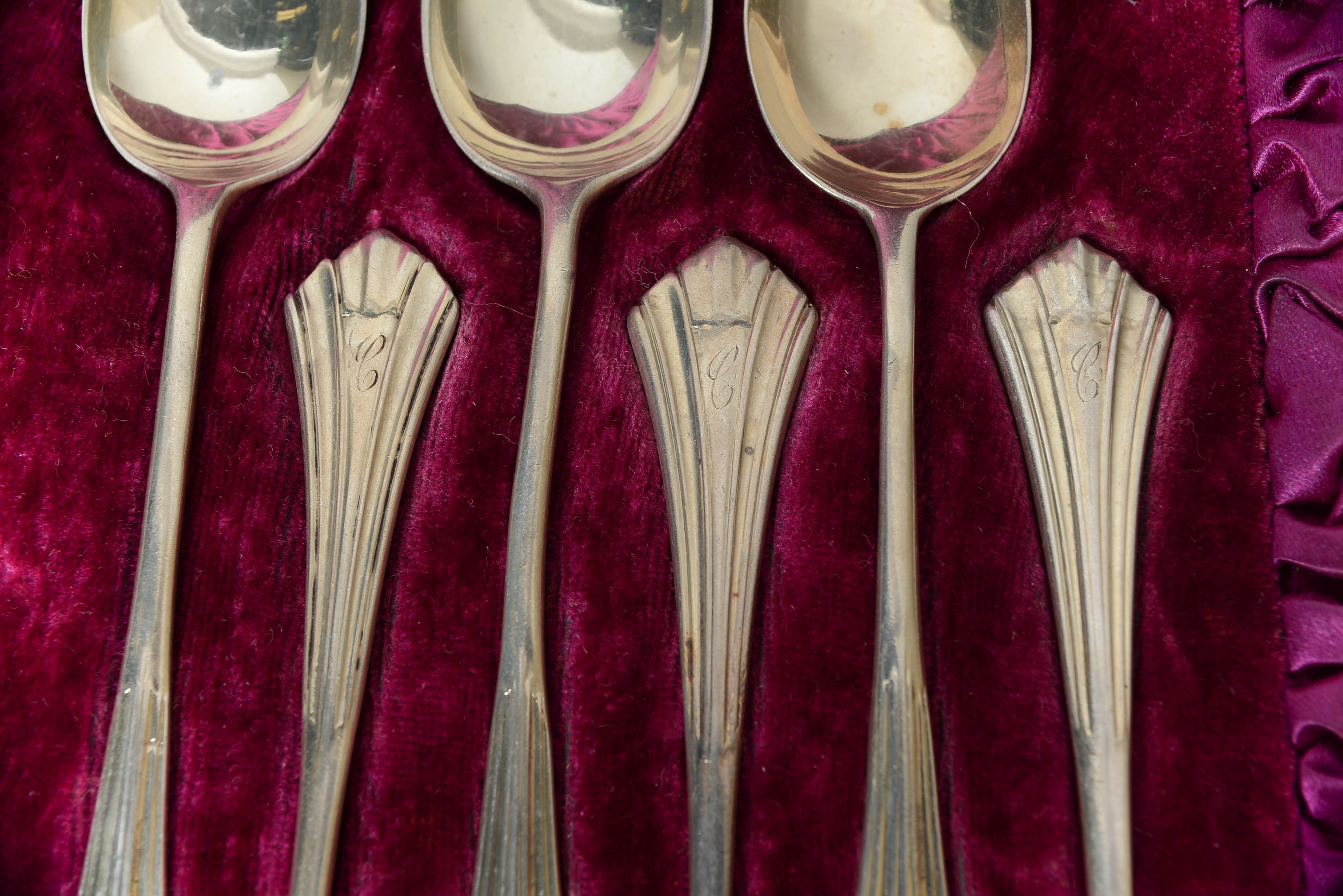 R&W Sorley Glasgow English Sheffield Platted Silver Spoon Set