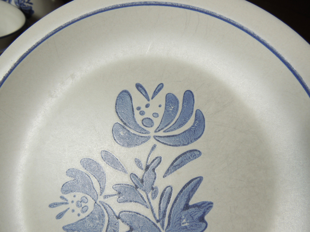 Large Pfaltzgraff Yorktowne Dishware Set