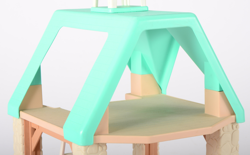 Vintage Little Tikes Barn with Horse