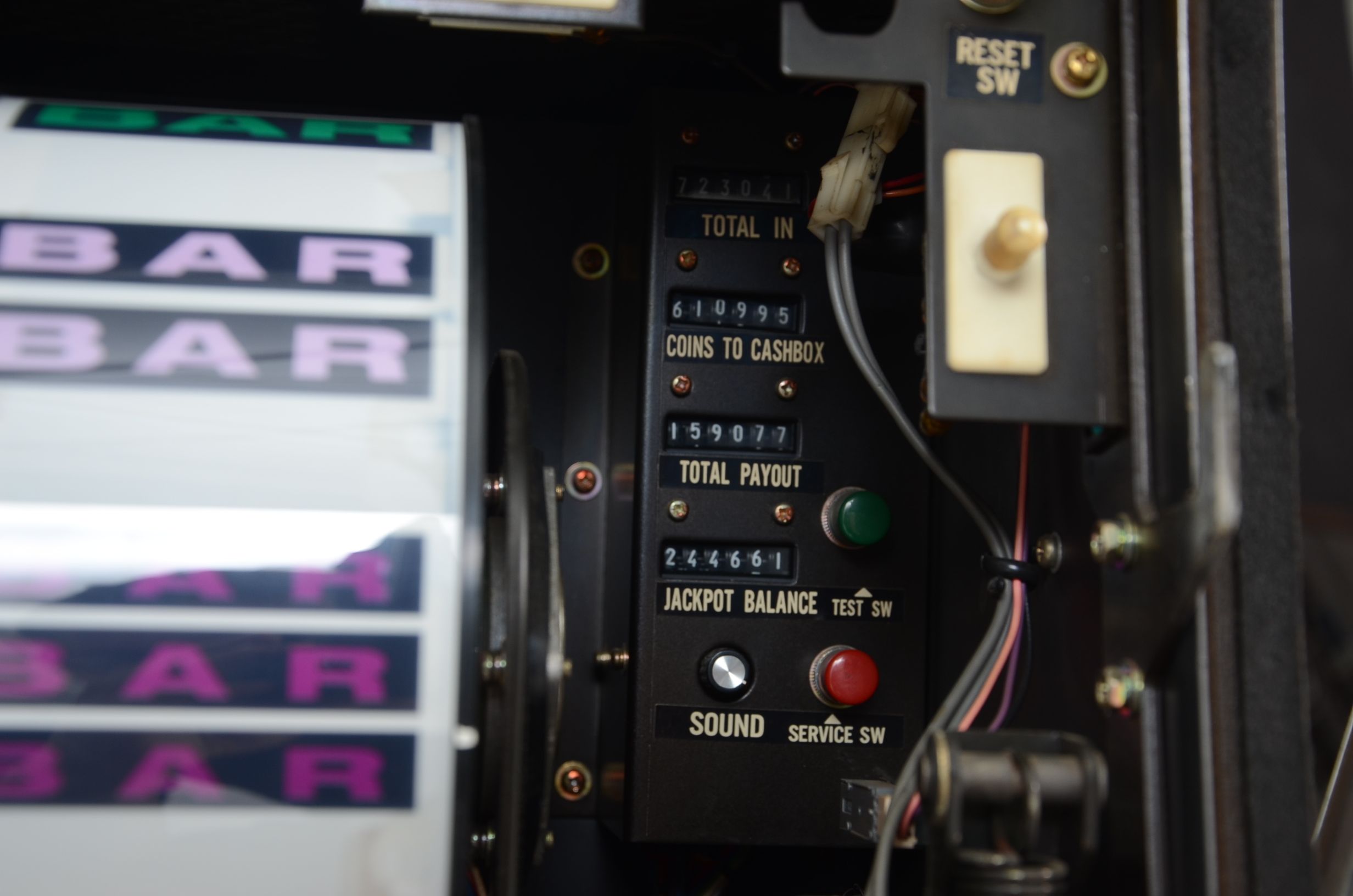 Vintage "Double Diamond" Slot Machine