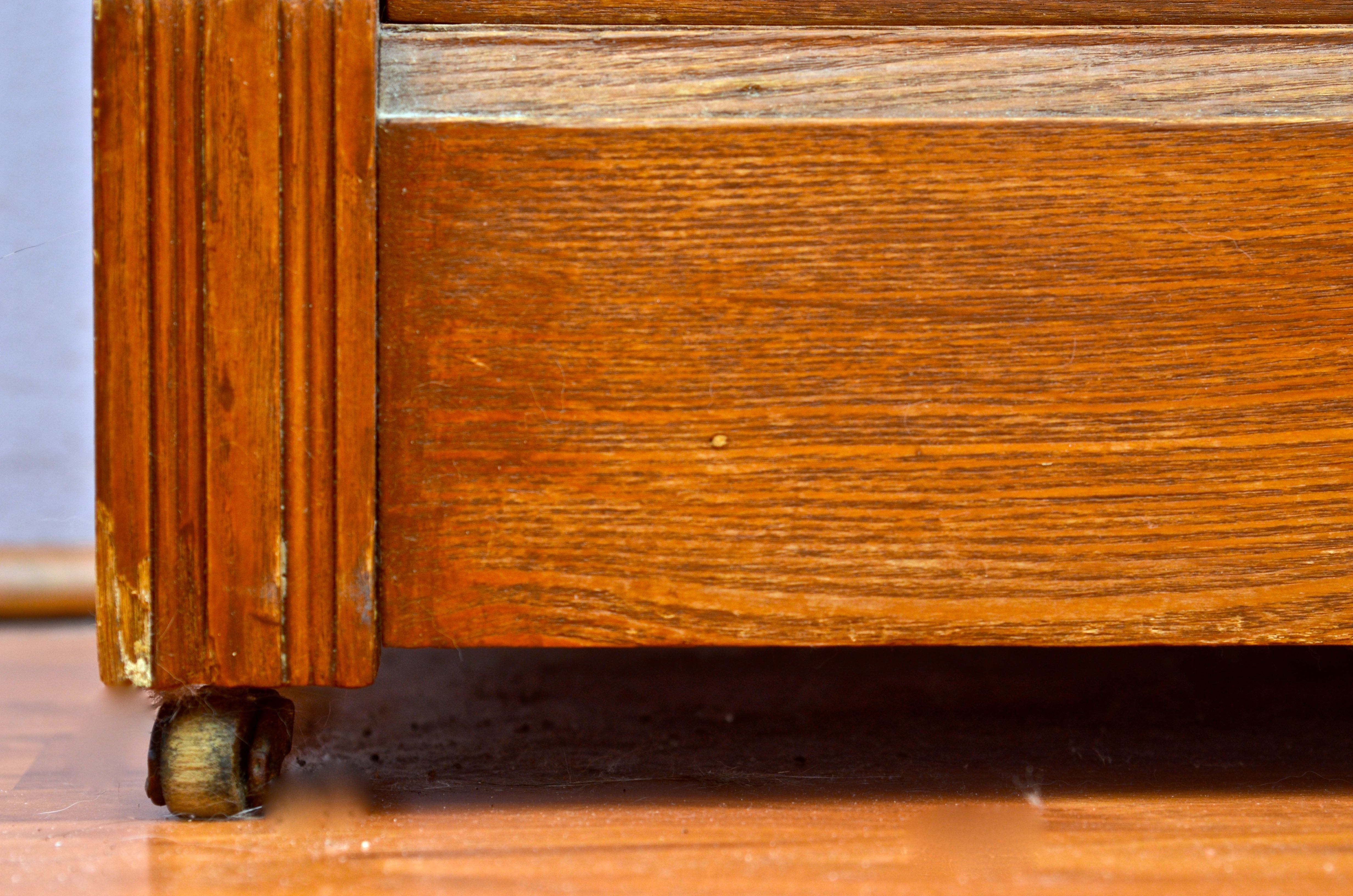Victorian Eastlake Style Washstand
