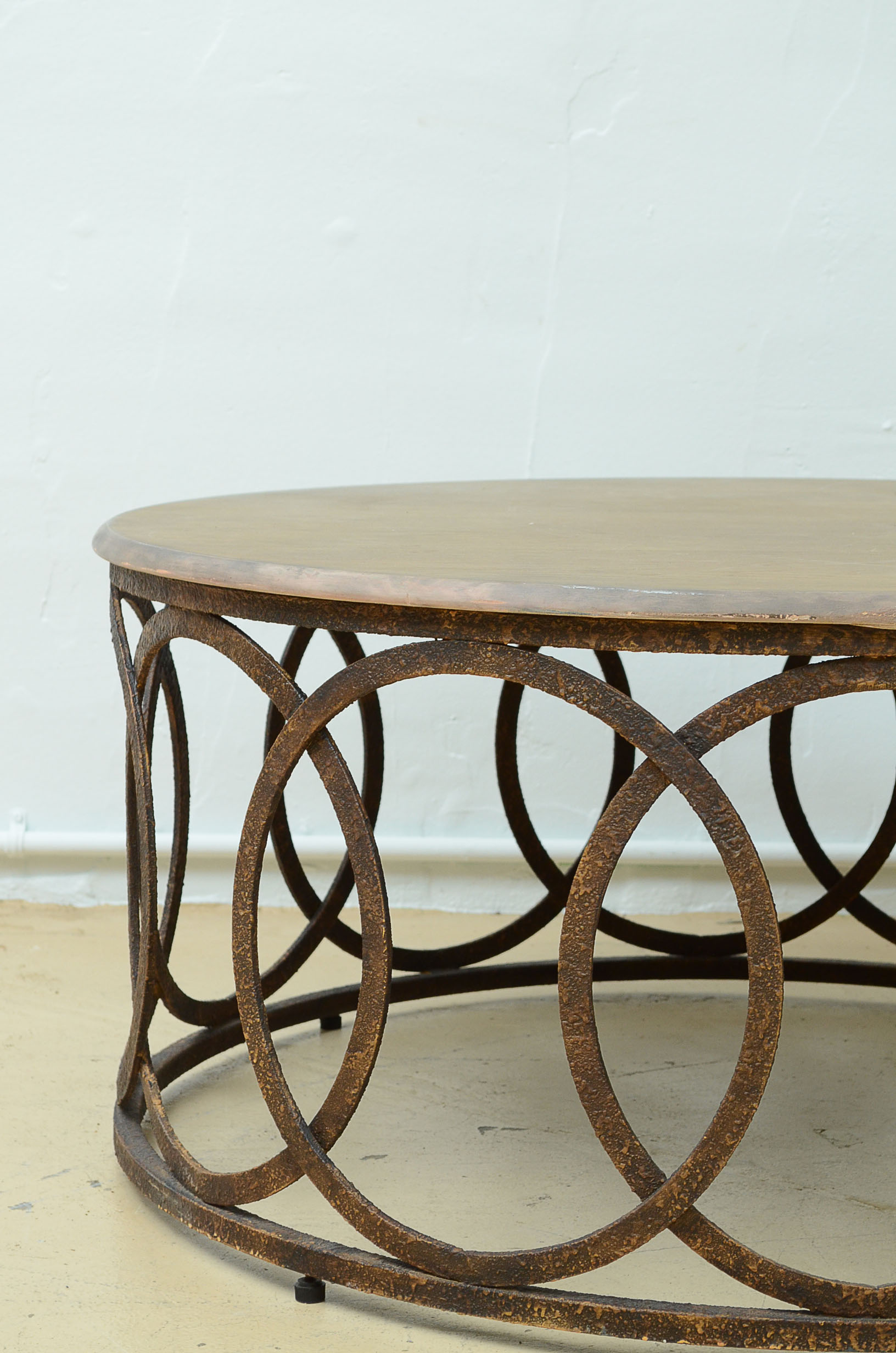 Contemporary Round Coffee Table