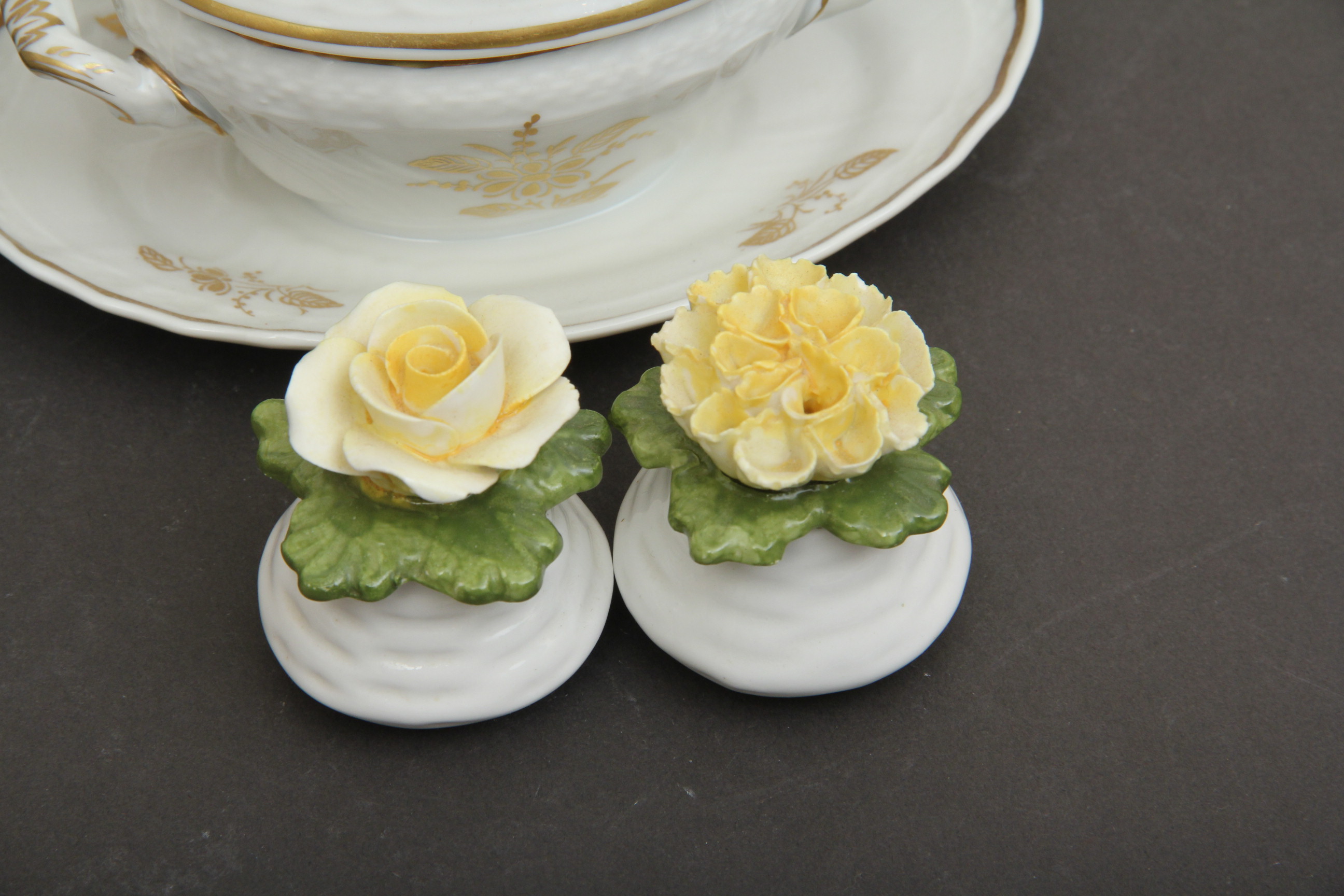 Grouping of Table Top Accessories