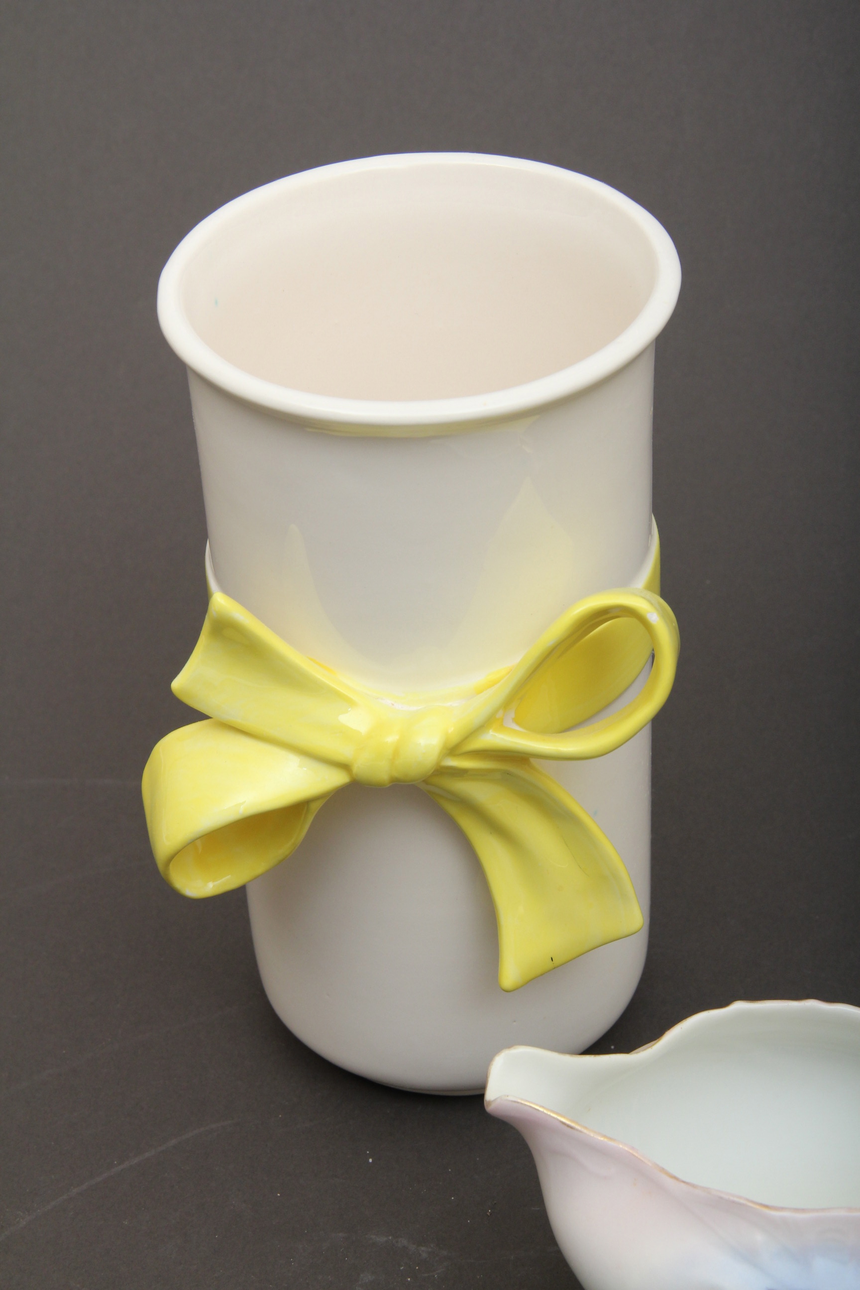 Grouping of Table Top Accessories