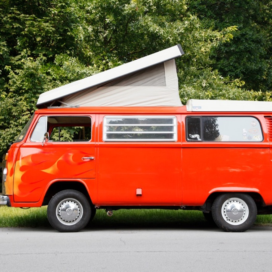 1973 VW Campmobile Bus