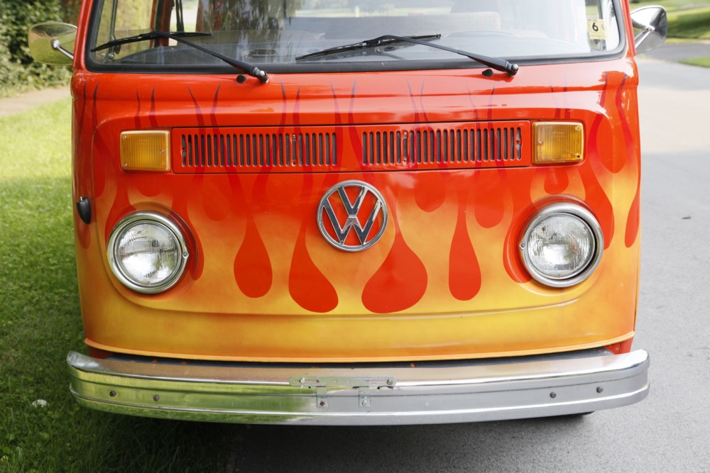 1973 VW Campmobile Bus