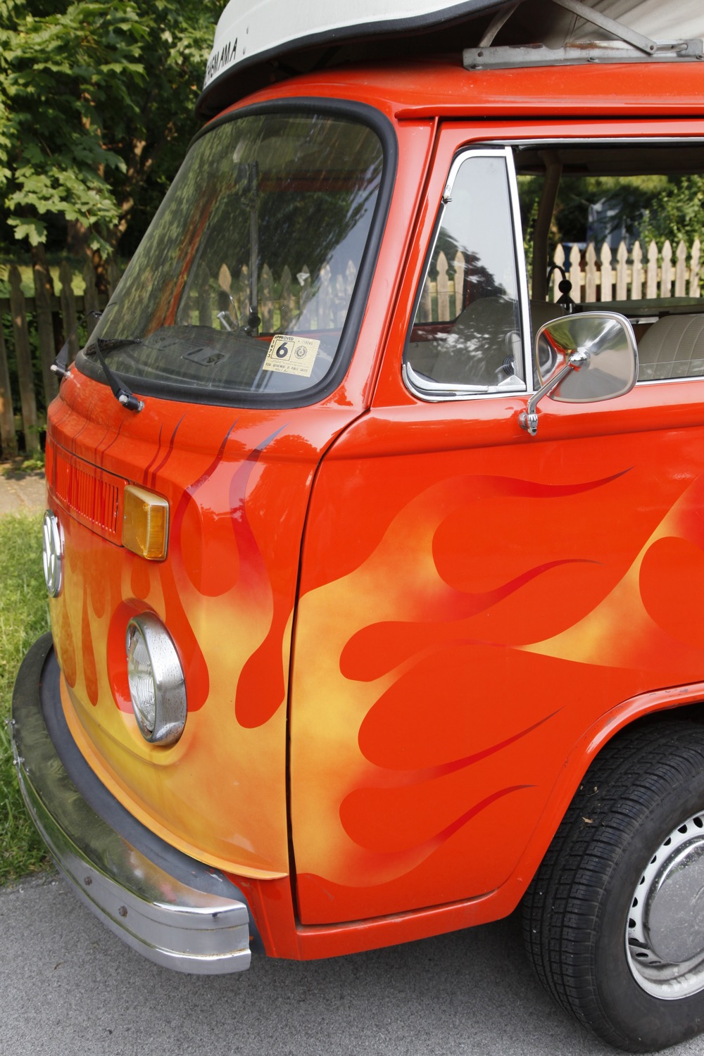 1973 VW Campmobile Bus