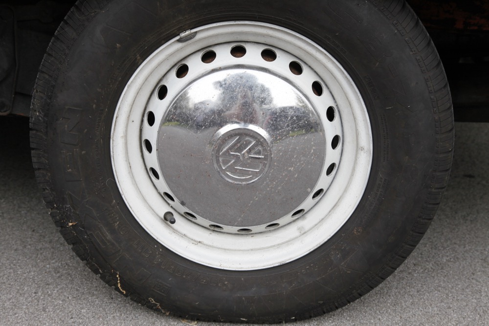 1973 VW Campmobile Bus