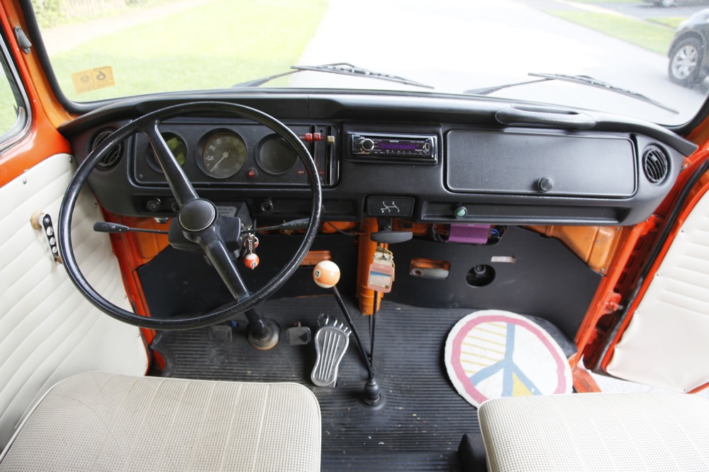 1973 VW Campmobile Bus