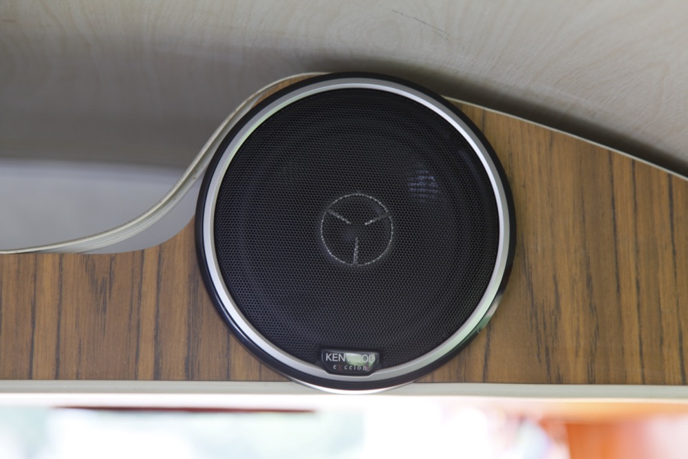 1973 VW Campmobile Bus