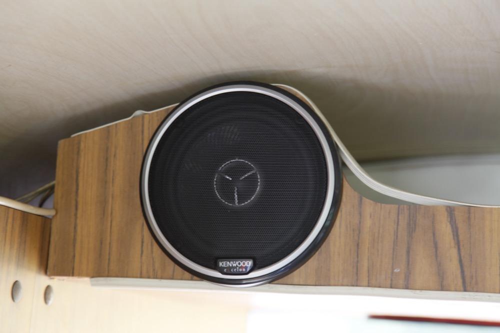 1973 VW Campmobile Bus