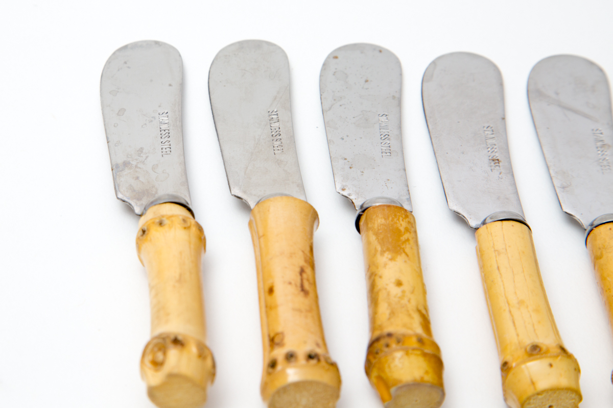 Vintage Plastic Dip Tray with Bamboo Accents