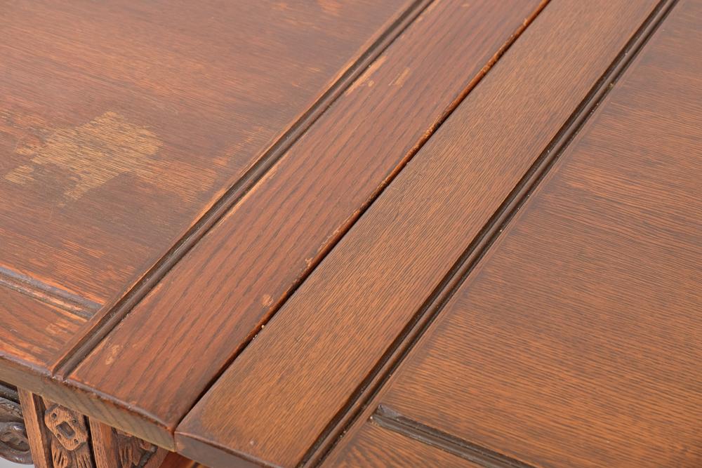 1920s Bernhardt Dining Table and Six Chairs