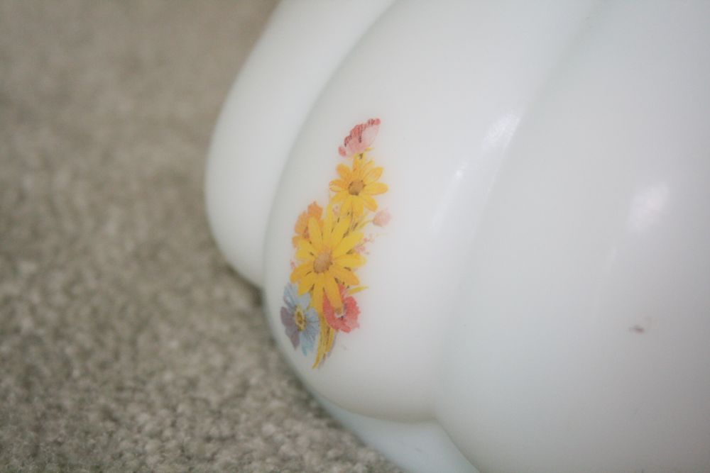 Lot of Small Decorative Lamps