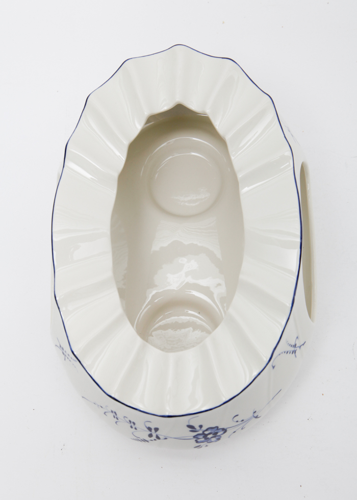 Villeroy & Boch "Vieux Luxembourg" Dinner and Serving Set