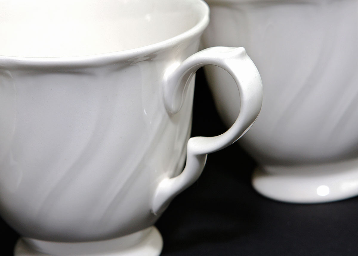 21 Piece Nikko Dishes