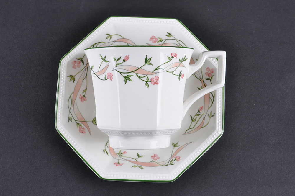 Johnson Brothers "Eternal Beau" China Set