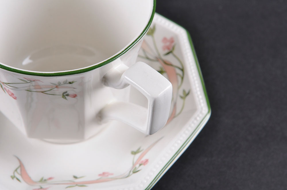 Johnson Brothers "Eternal Beau" China Set