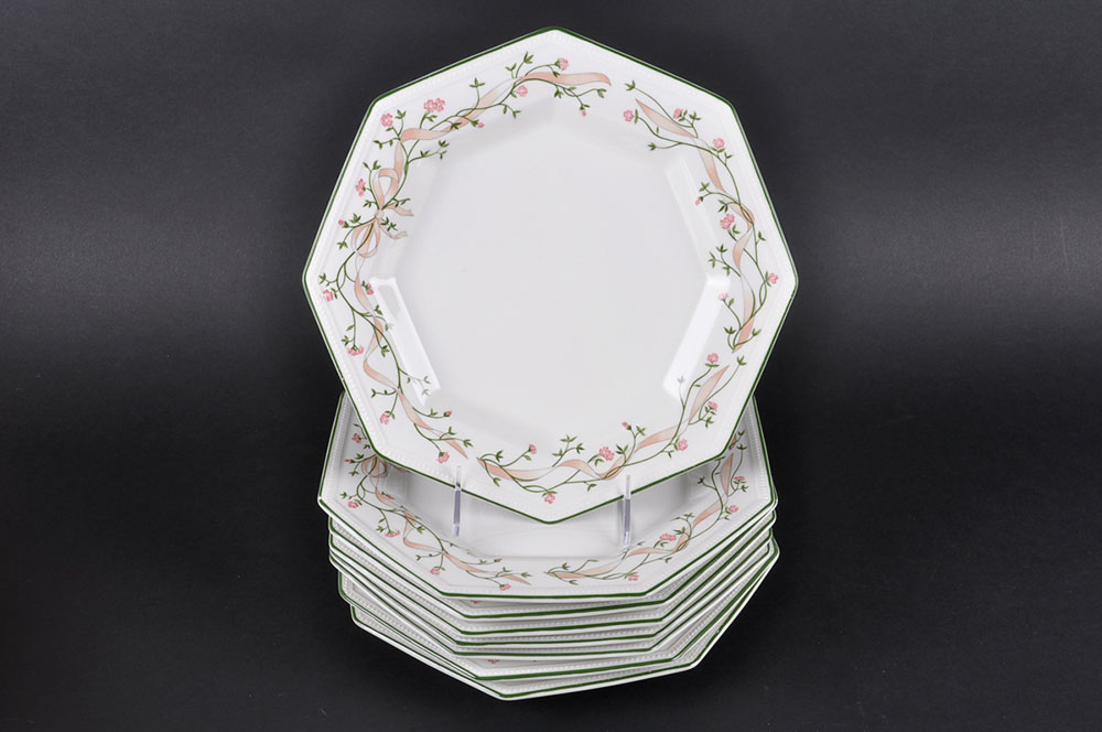 Johnson Brothers "Eternal Beau" China Set