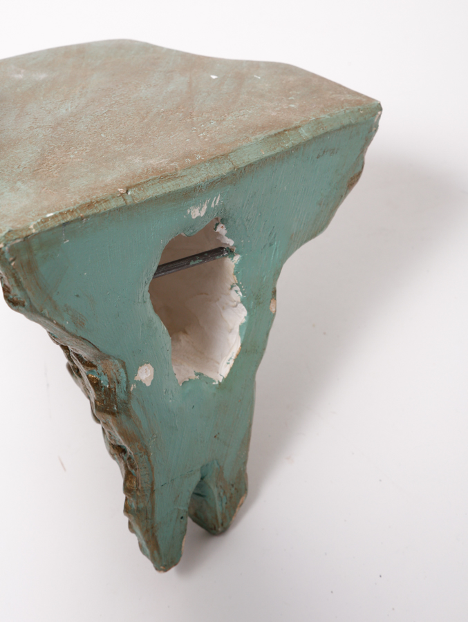 Antique-Inspired Decorative Objects