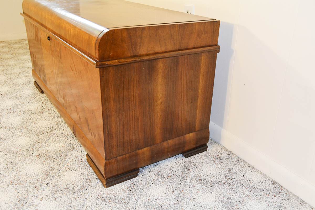 1951 Vintage Lane Cedar Chest
