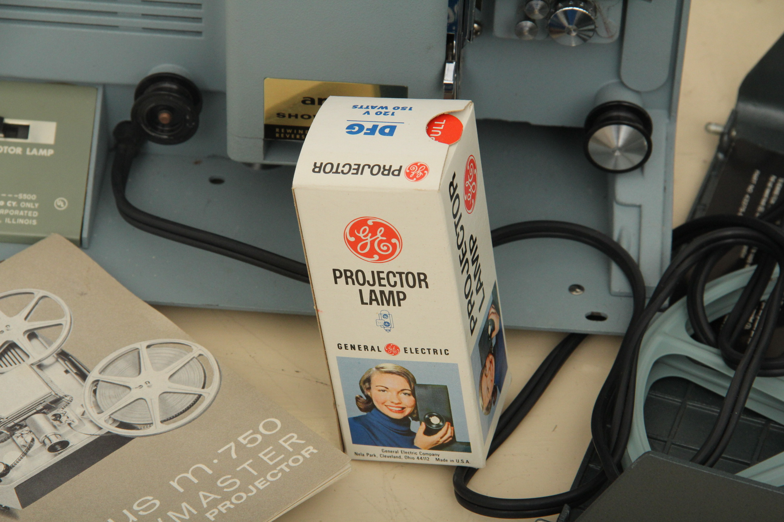 Argus Showmaster 500 Movie Projector