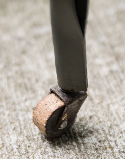 Vintage Underwood Typewriter with Rolling Stand
