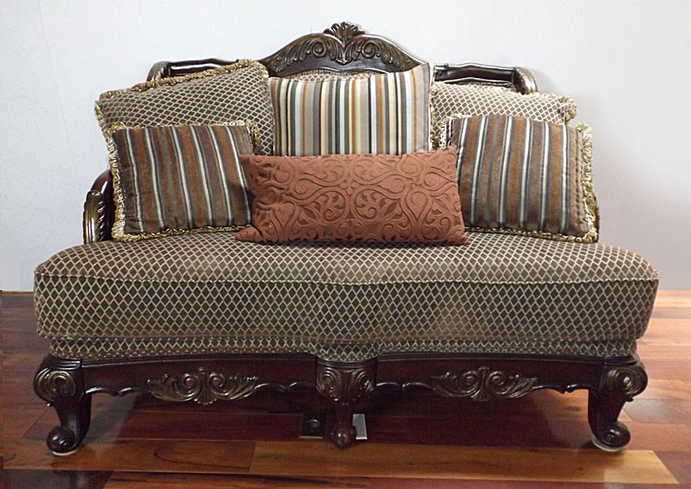 French Provincial Style Love Seat With Coordinated Pillows