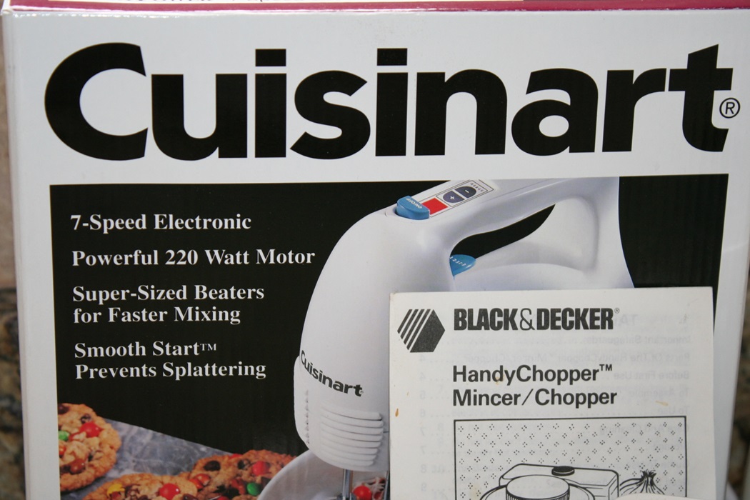 Vintage Osterizer Blender and a Cuisinart Hand Mixer