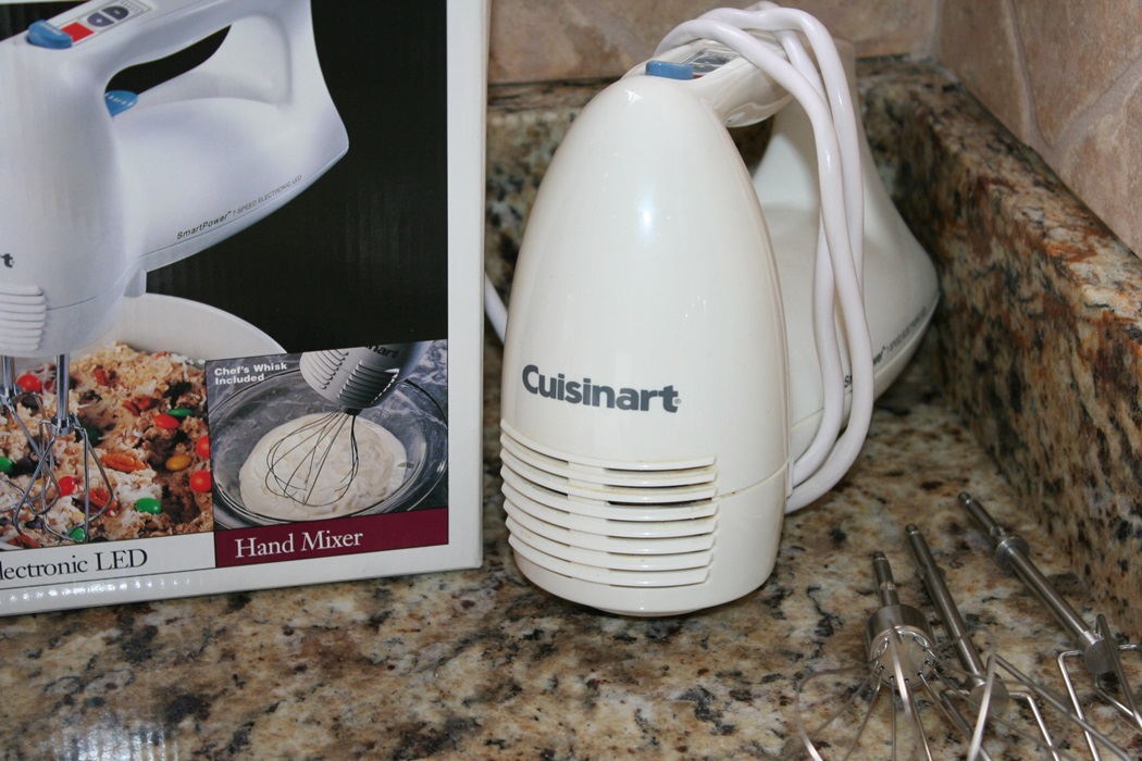Vintage Osterizer Blender and a Cuisinart Hand Mixer