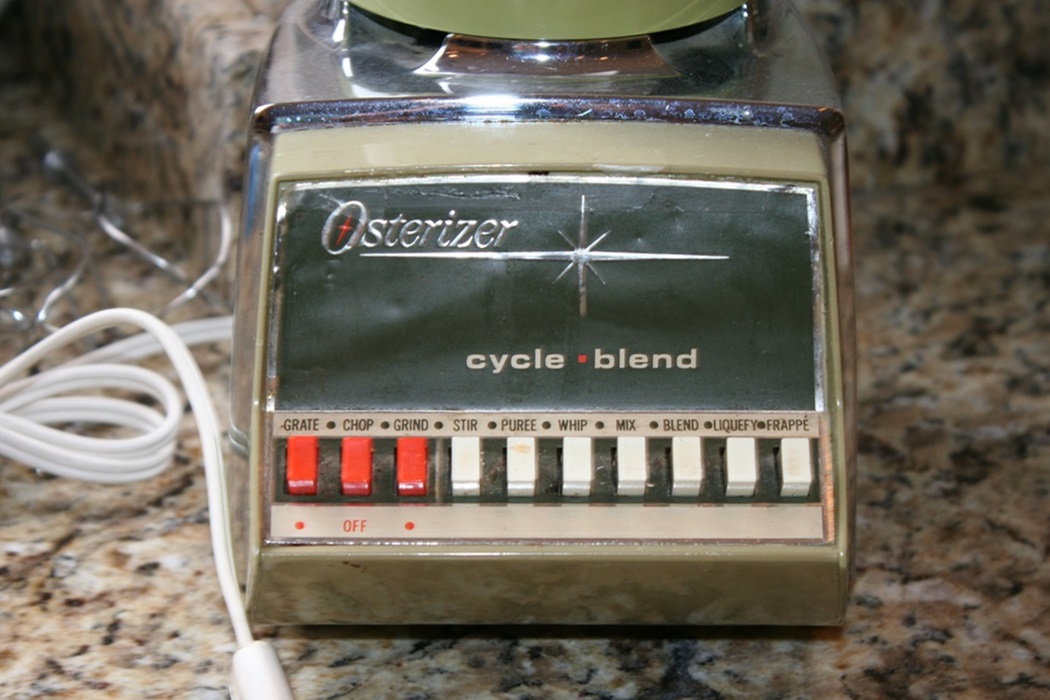 Vintage Osterizer Blender and a Cuisinart Hand Mixer