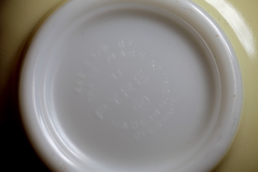 Pyrex Gooseberry Yellow "Cinderella" Mixing Bowls