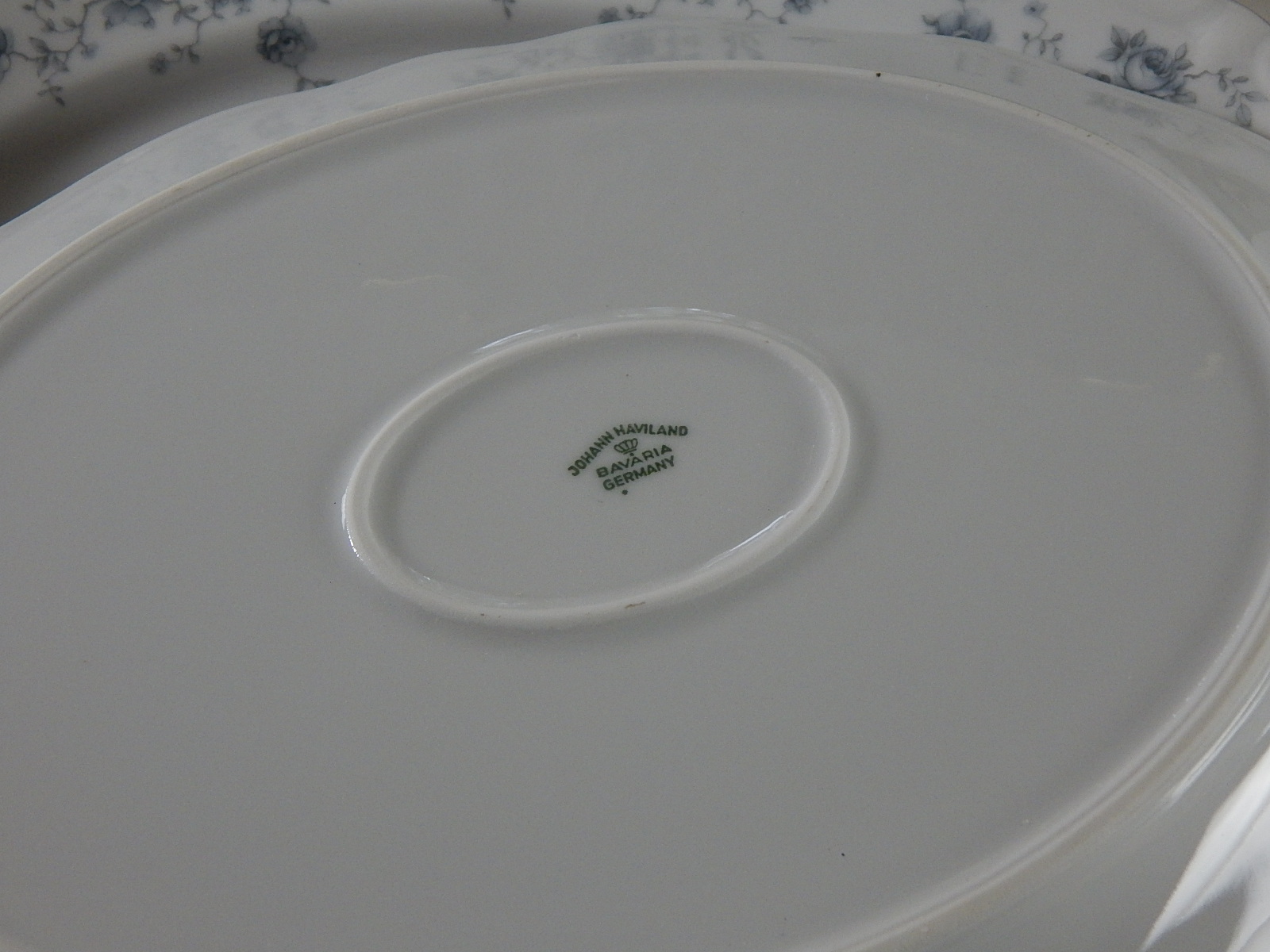 68-Piece Johann Haviland Bavaria China "Blue Garland"