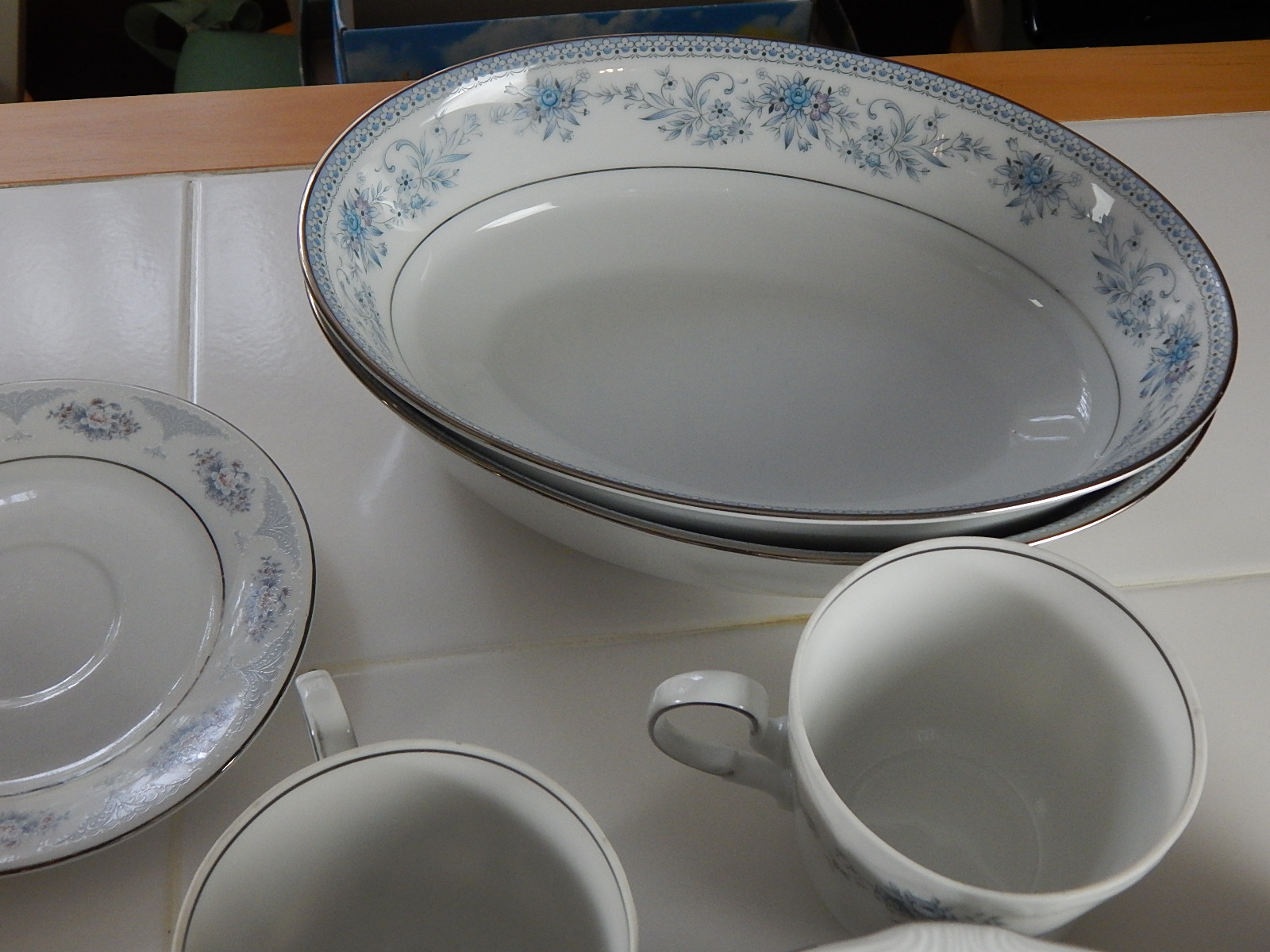 68-Piece Johann Haviland Bavaria China "Blue Garland"