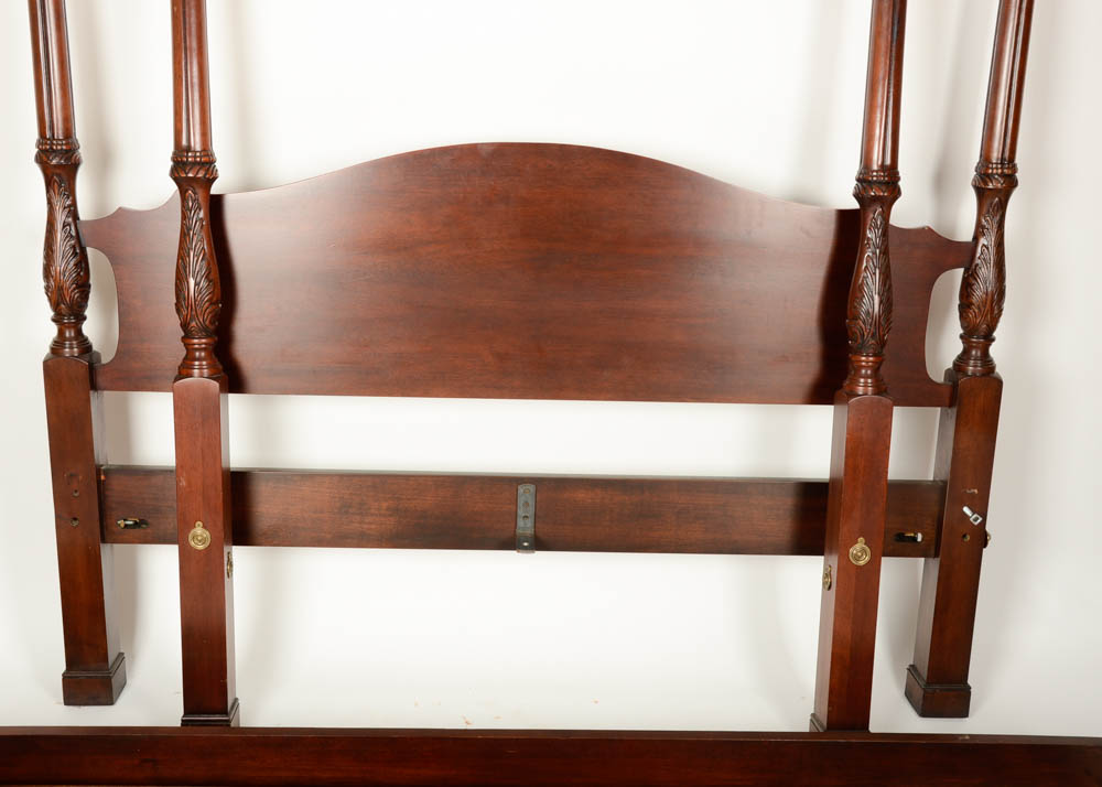 Wellington Hall Queen Size Bed