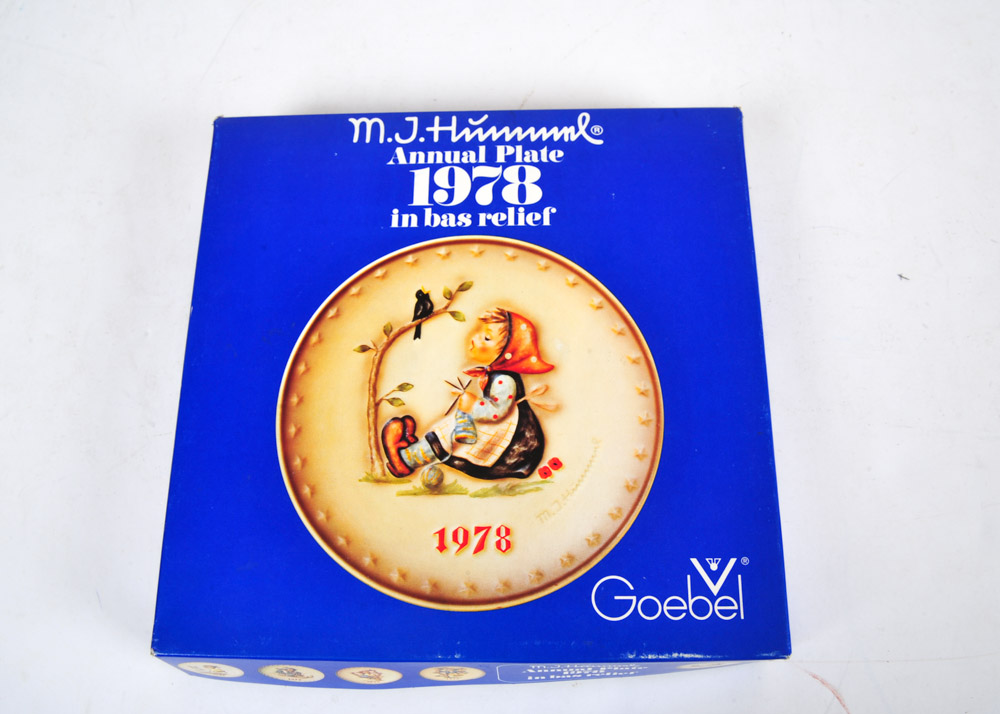 1978 Vintage Annual M.I. Hummel Plate