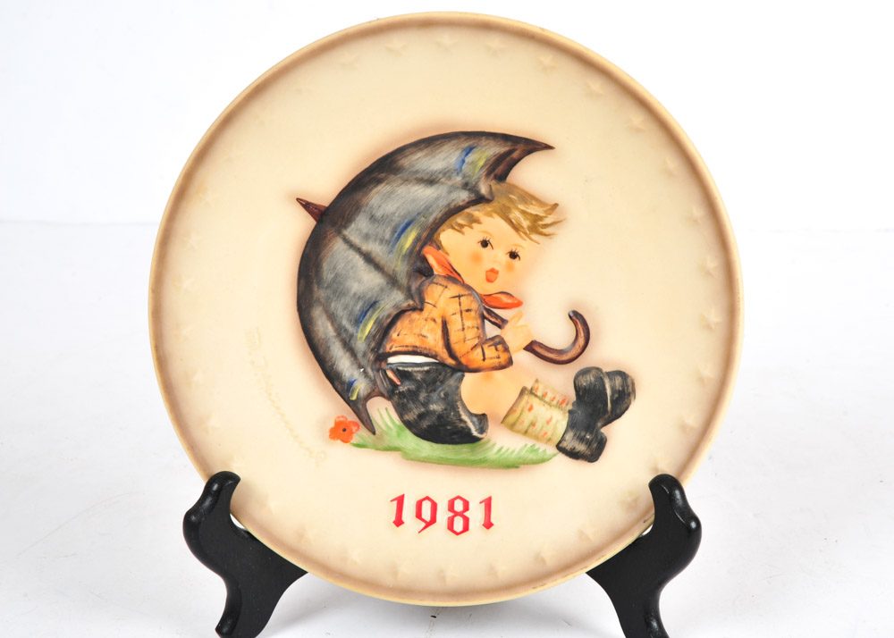1981 Vintage Annual M.I. Hummel Plate