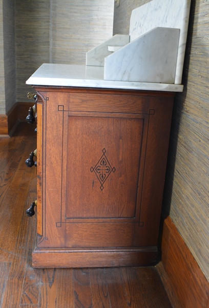 Late 1800s Victorian Marble Wash Stand