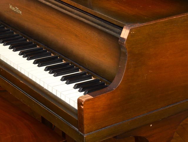 Wurlitzer Baby Grand Piano